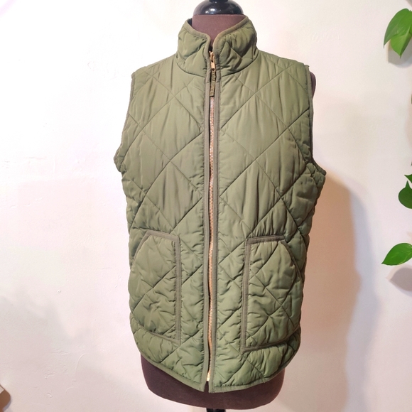 J. Crew Jackets & Blazers - J.Crew Green Quilted Vest M
